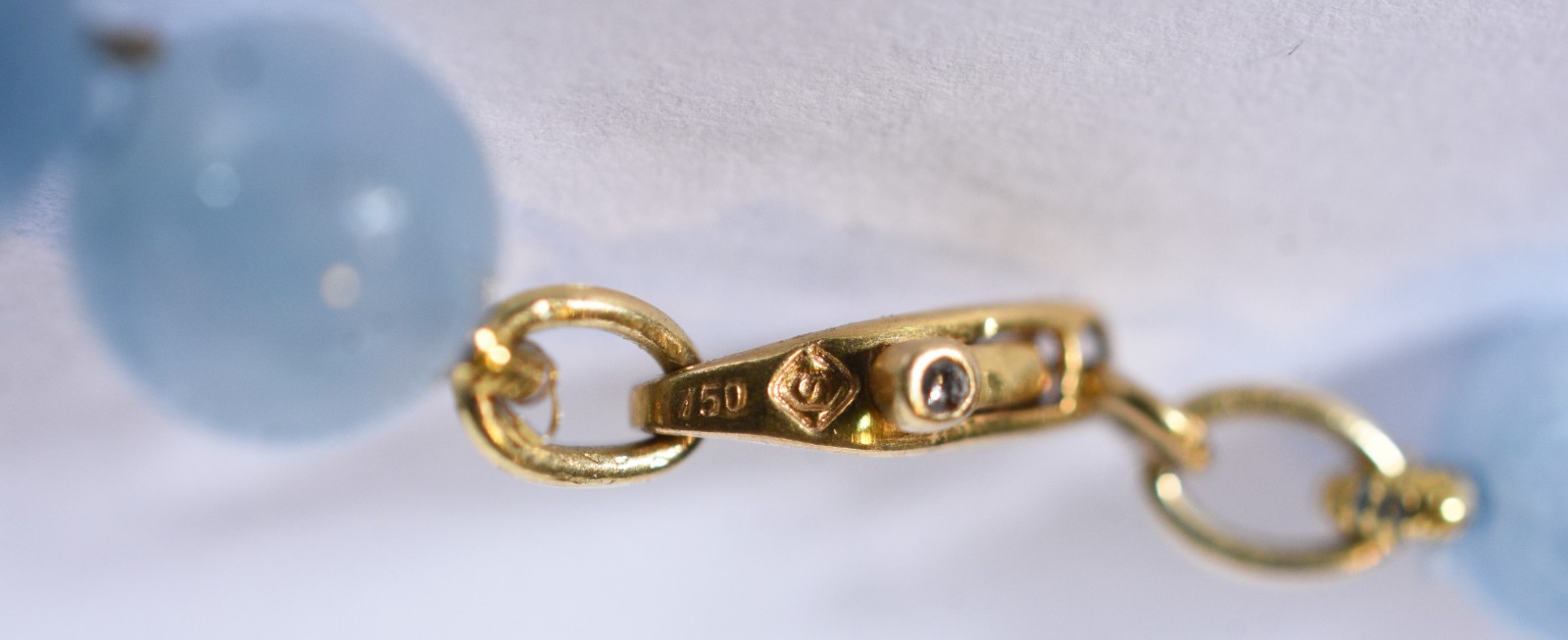 Pulseira com fecho mosquetão e argolas de ouro 18 k, contraste 750... - foto 4 de 7