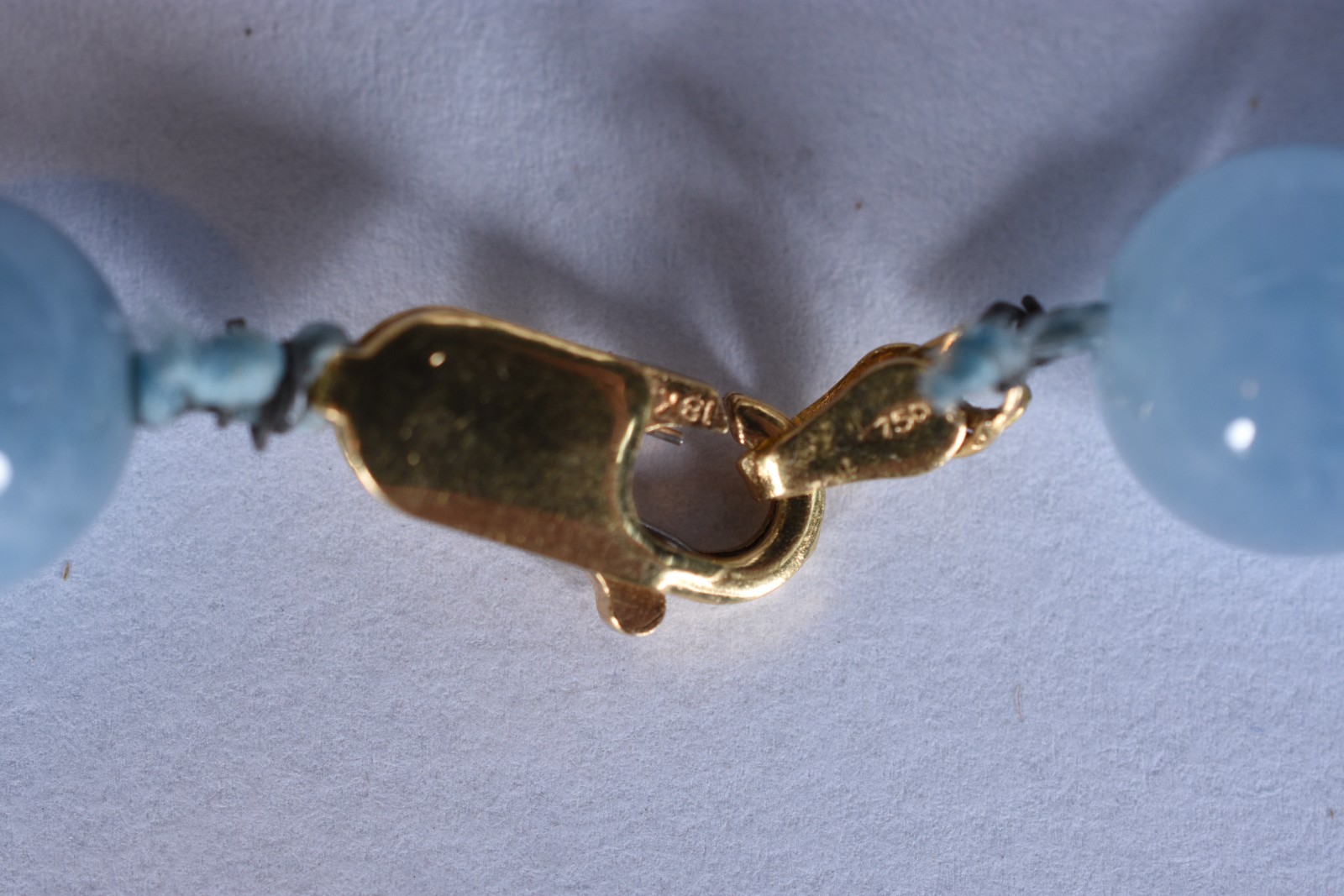 Colar com fecho e argolas em ouro 18 k, contraste 750 com 44 bolas... - foto 7 de 7