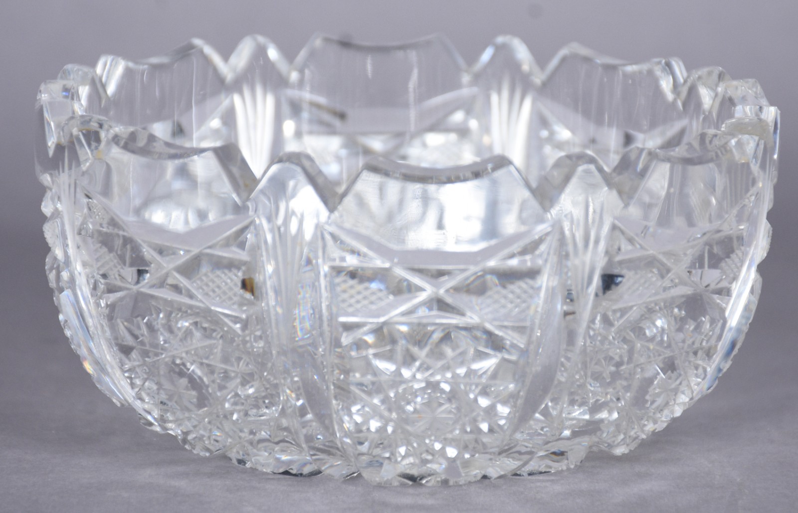 Conjunto de saladeira com 5 bowls de cristal lapidado. Mínimos... - foto 5 de 7