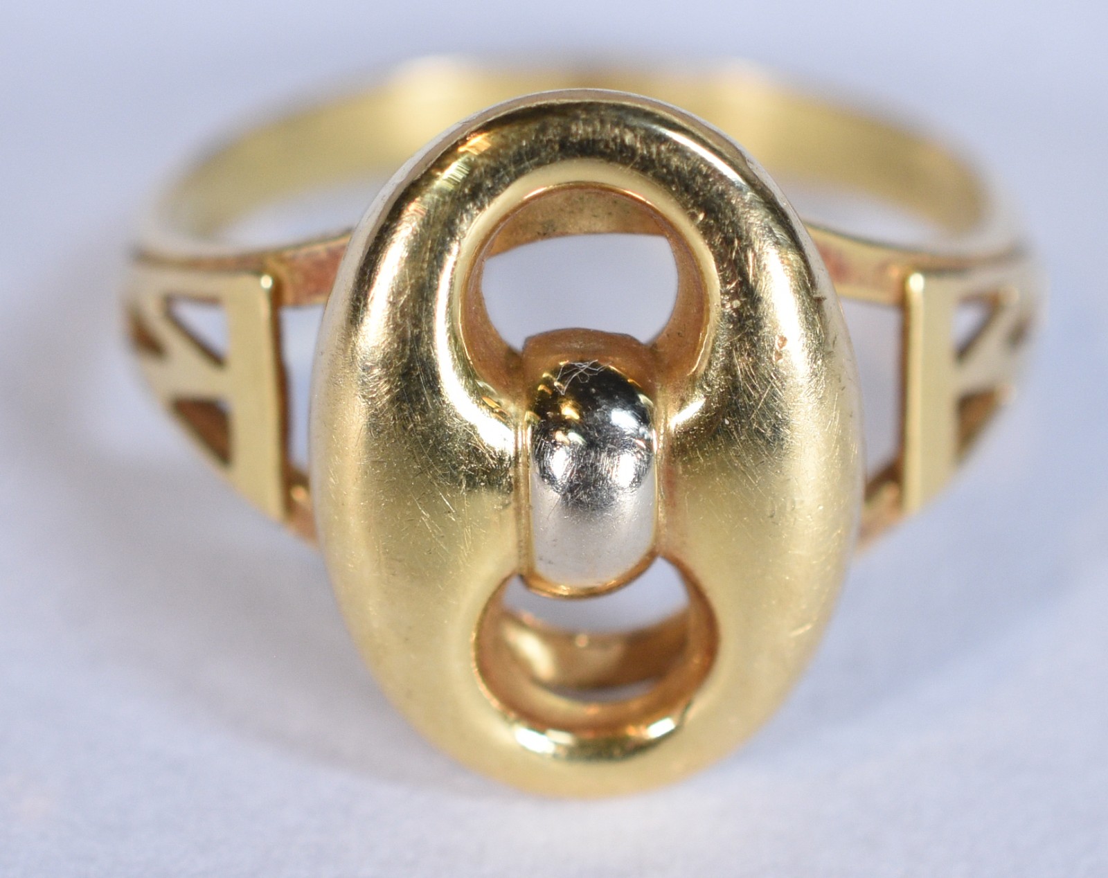 Anel de ouro 18 k, contraste 750, aro 15 (Por motivos de segurança a... - foto 1 de 6