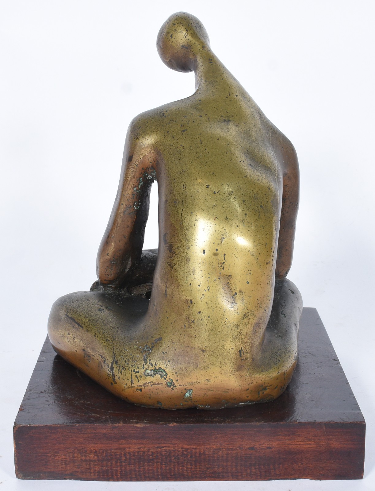 Figura sentada - foto 5 de 10