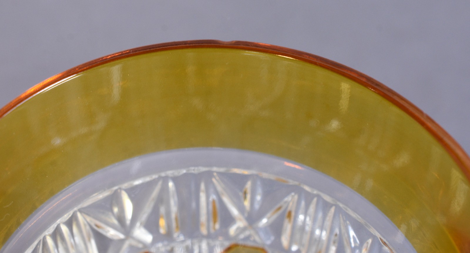 Conjunto com 12 copos para Whisky em demi cristal lapidação... - foto 5 de 6