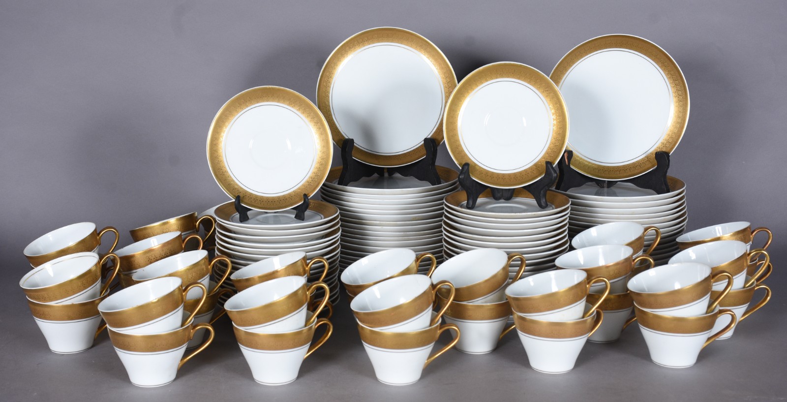 Porcelanas Steatita (1956) - foto 1 de 7
