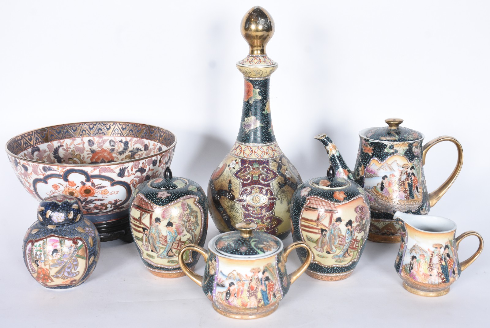 Diversas peças de porcelana oriental, sendo: bowl com base de... - foto 2 de 9
