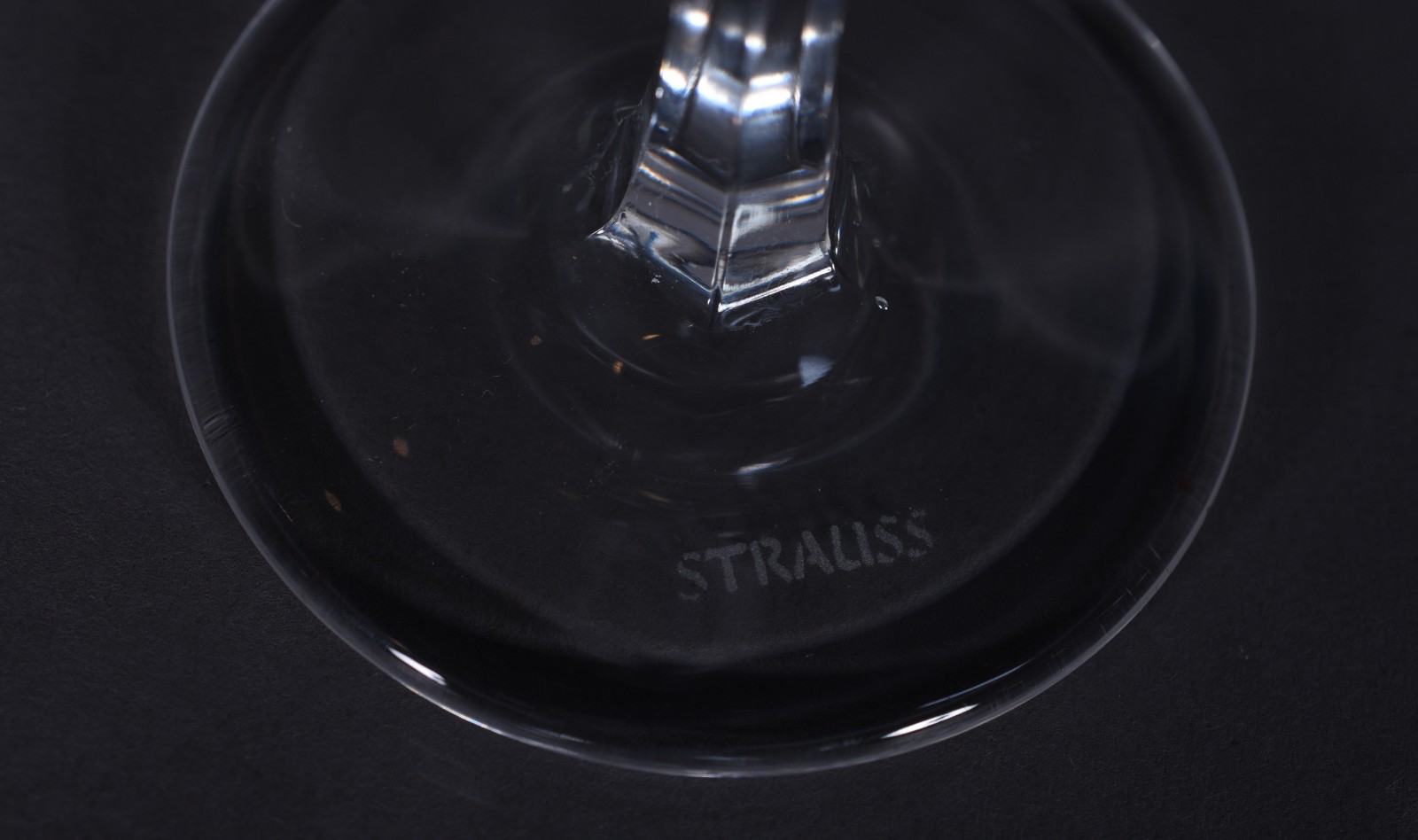 Strauss (1983) - foto 4 de 4
