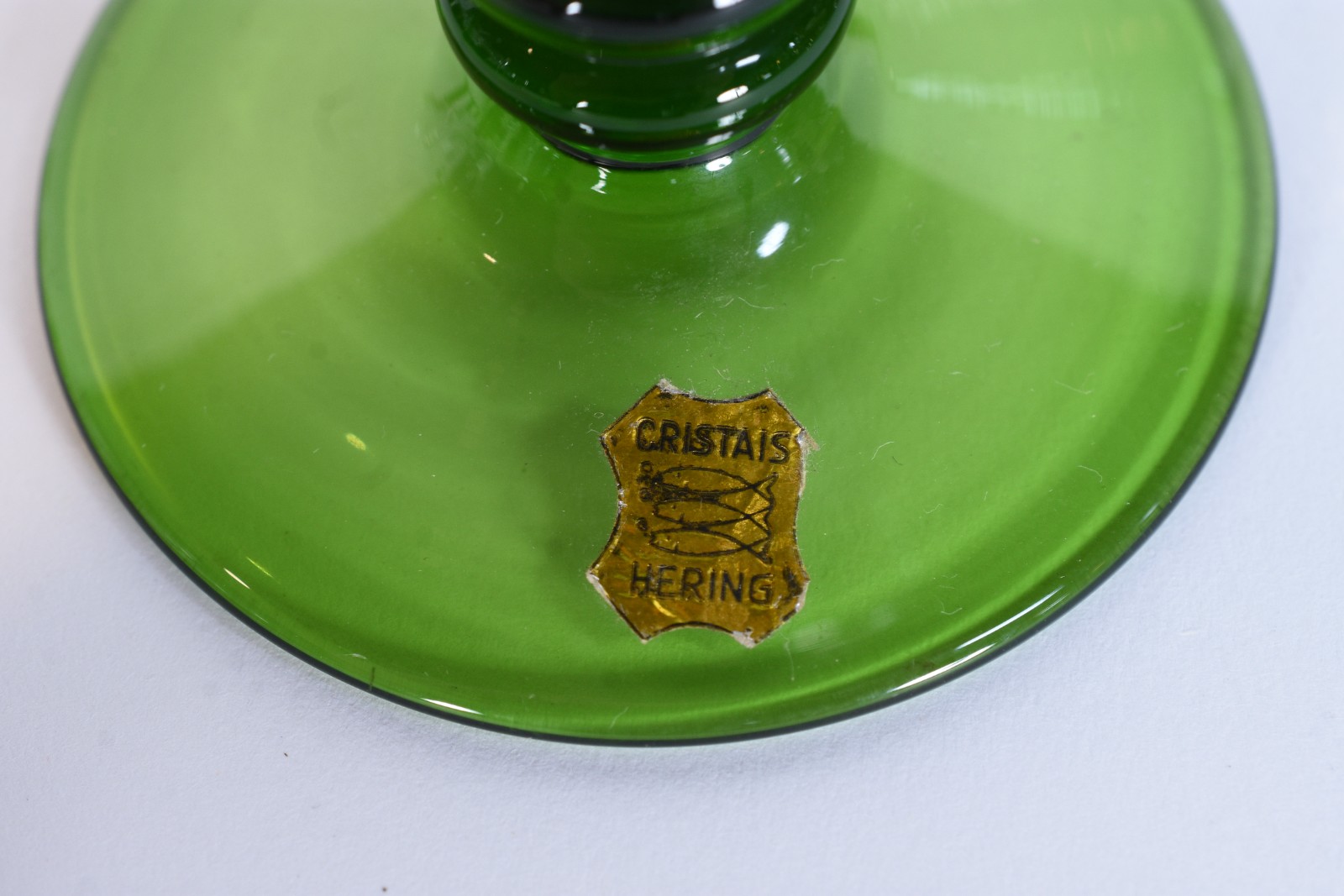 Conjunto de taças de cristal Hering com pés retorcidos na cor verde... - foto 4 de 6