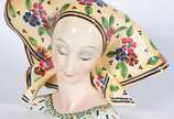 E. PATTARINO  (1885-1971),  - Busto feminino de porcelana italiana, assinada e numerada 2/6.