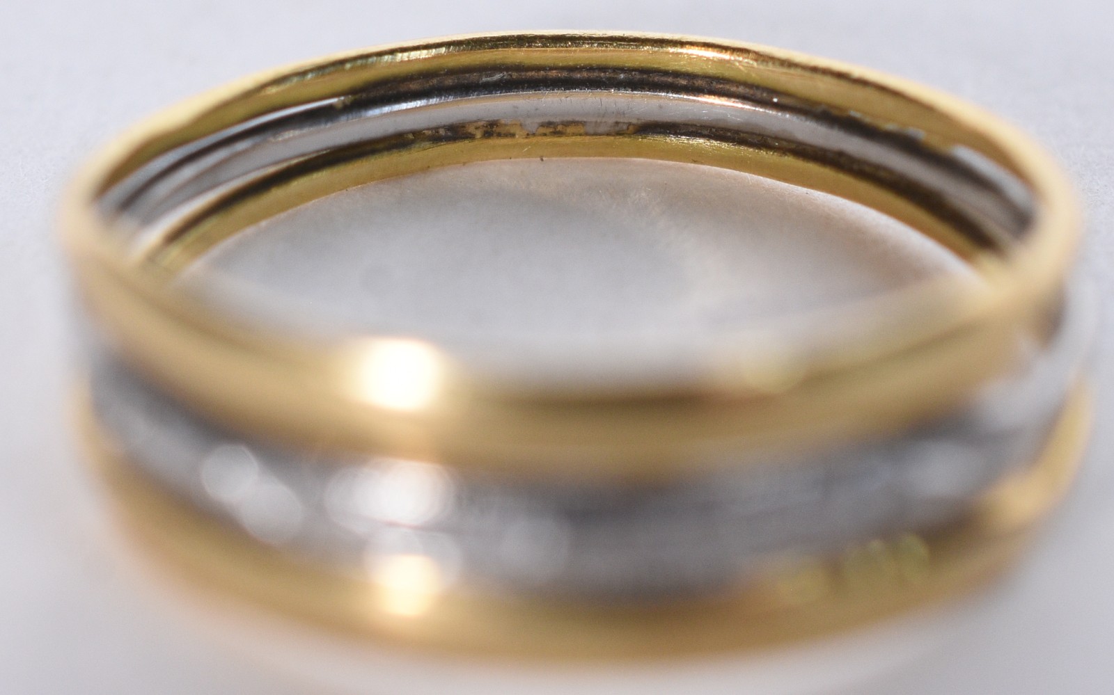 Anel de ouro 18 k, aro 16 (Por motivos de segurança a peça não se... - foto 6 de 8
