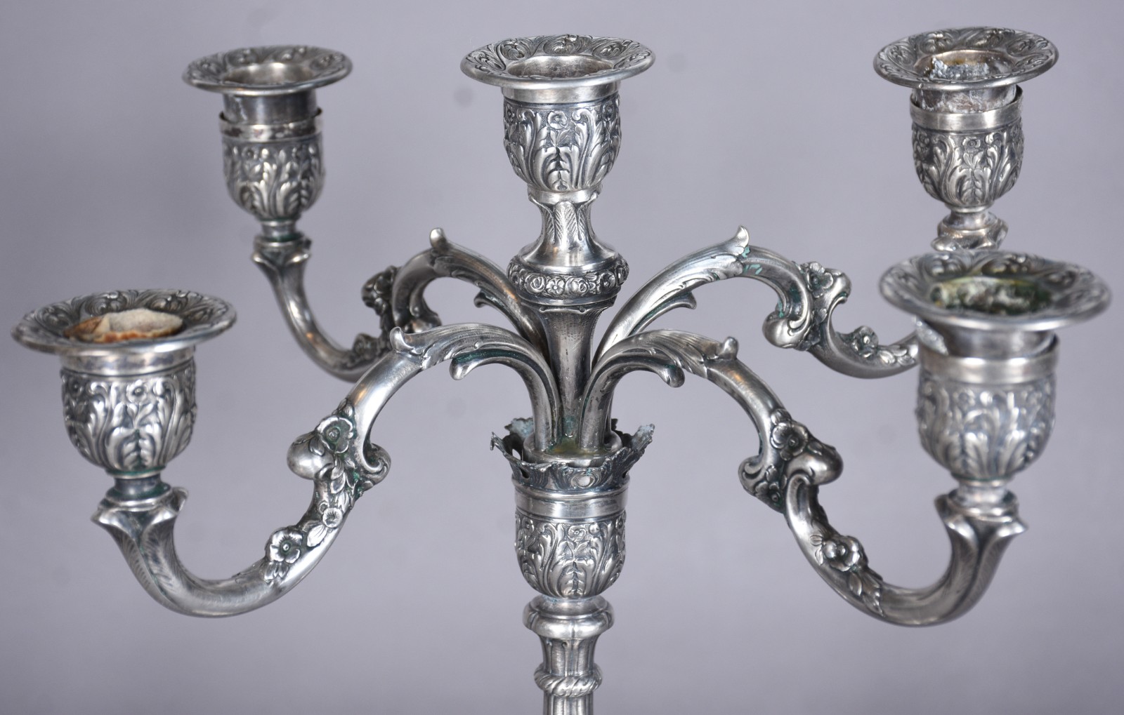 Par de candelabros de prata contraste 800 mls, para 5 velas cada... - foto 3 de 10