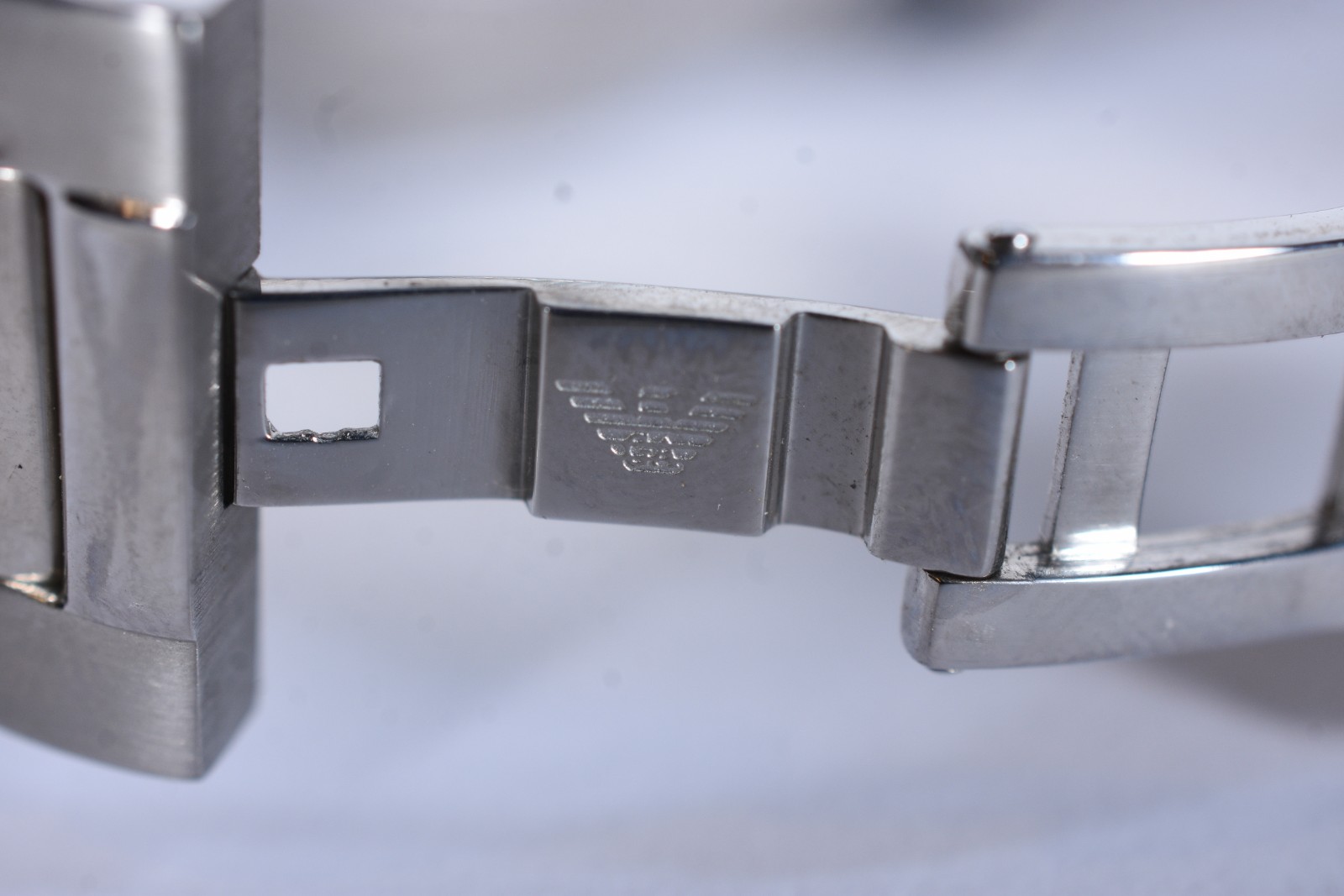 Relógio de pulso á quartz em aço com mostrador e aro verde, cristal... - foto 7 de 10