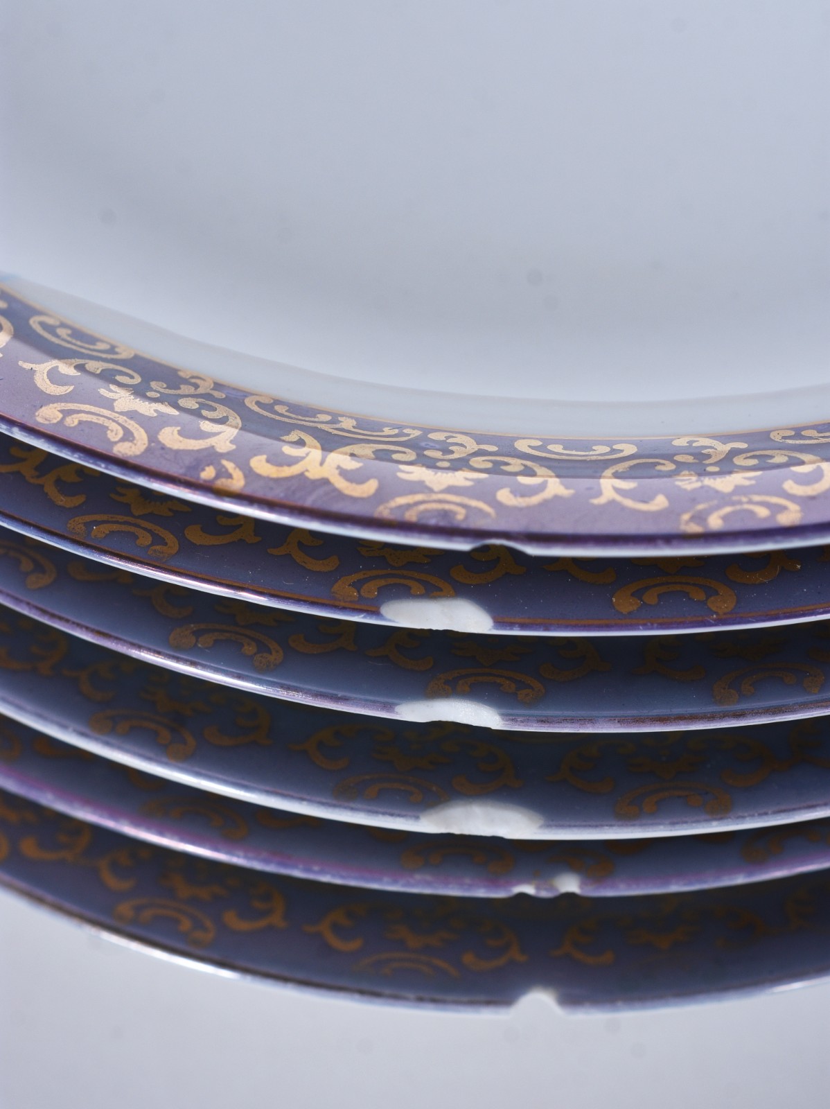 Serviço de jantar de porcelana Renner com borda azul composto de: 14... - foto 6 de 6
