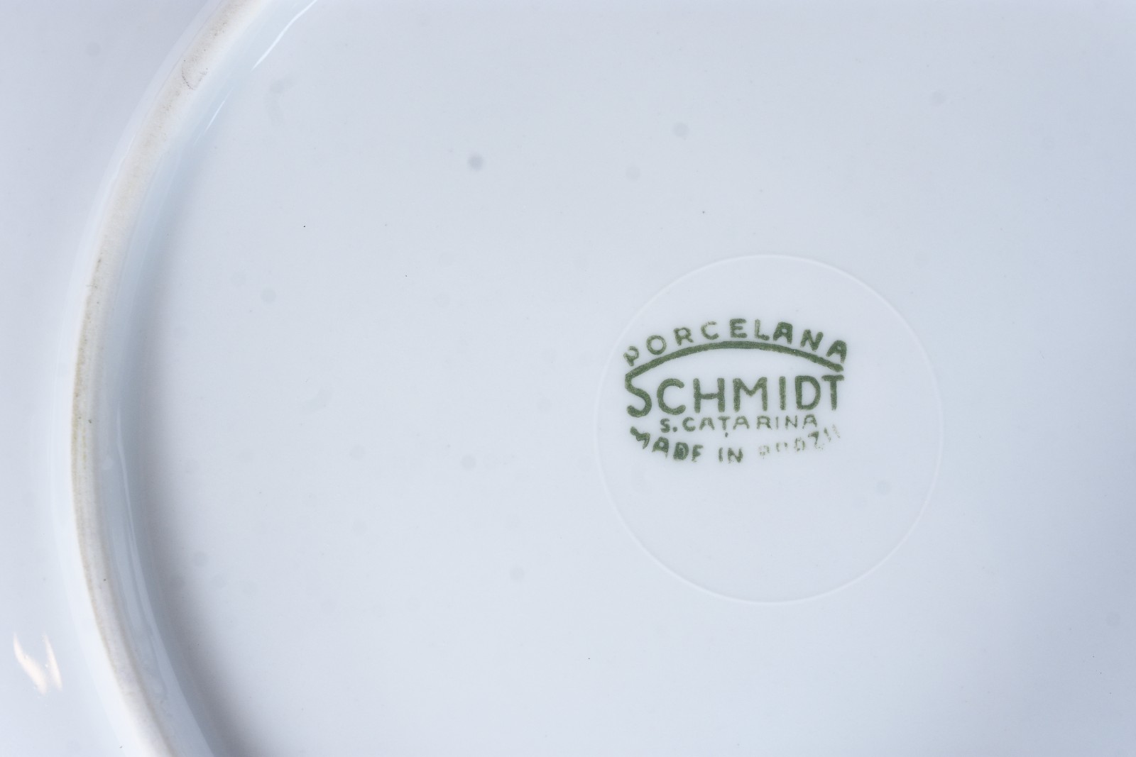 Serviço de jantar de porcelana Schmidt composto de: 12 pratos rasos... - foto 6 de 10