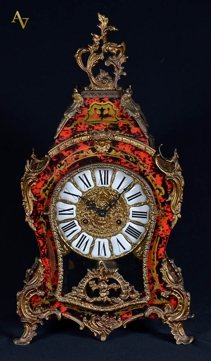 Relógio de mesa frances decorado ao gosto "boulle" ( caixa c/...