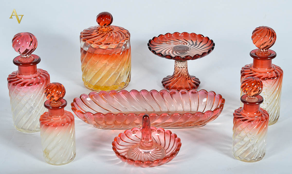 BACARAT - Conjunto para toilette de cristal frances na cor...