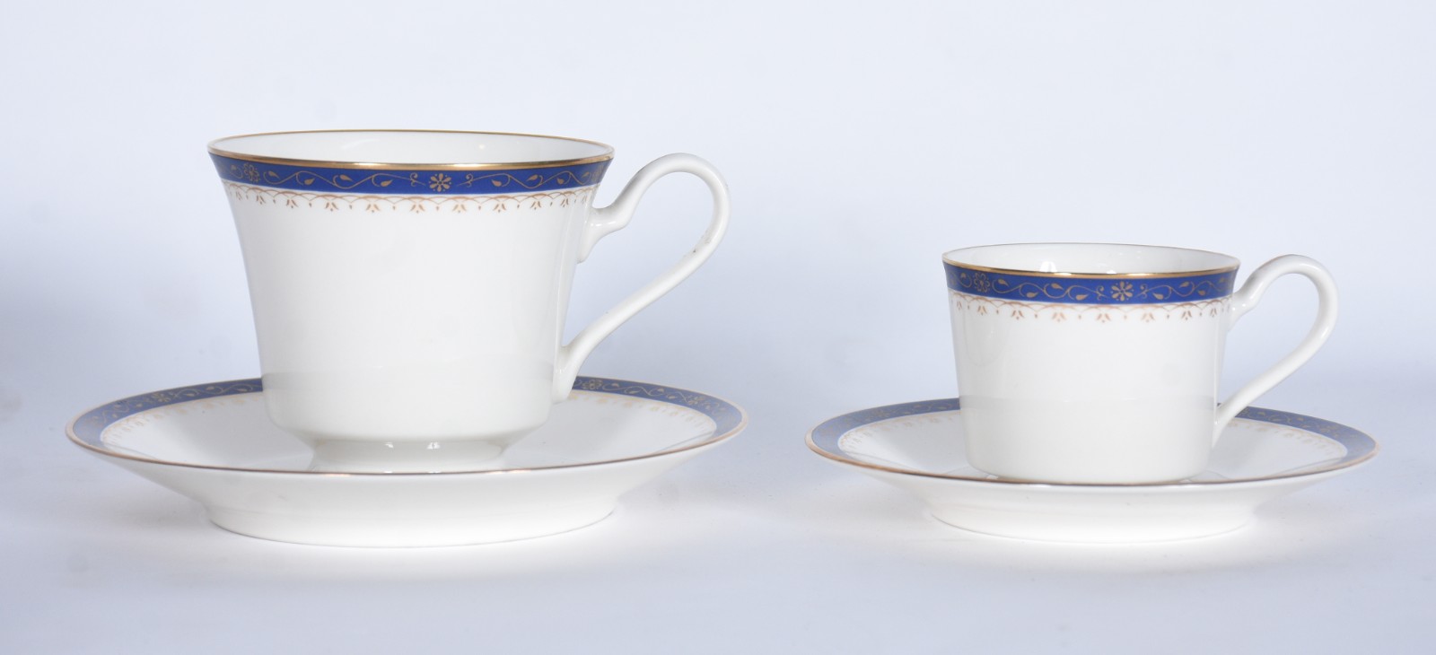 Aparelho de chá e café de porcelana Noritake na cor offwhite com... - foto 3 de 6