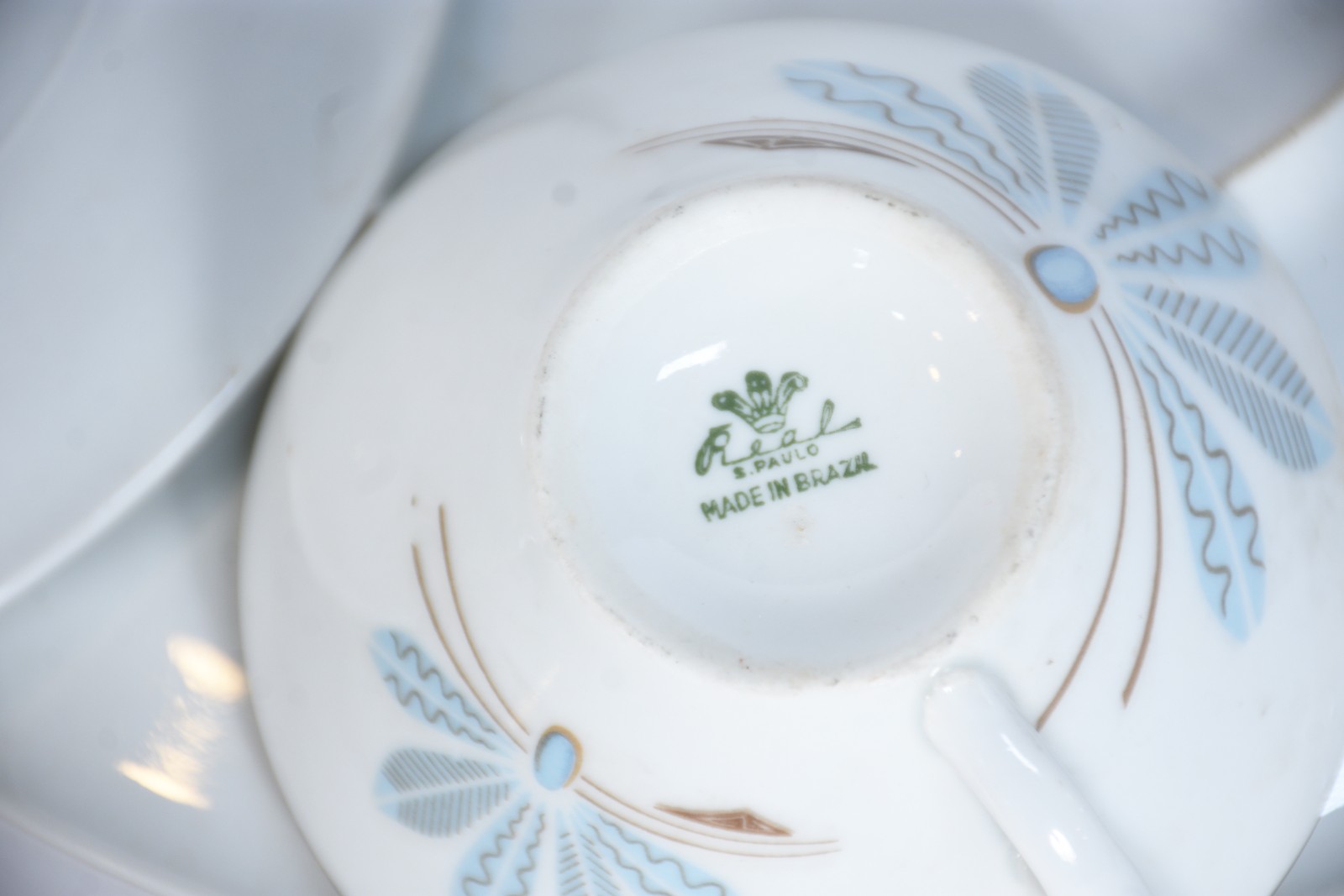 Serviço de chá de porcelana Real na cor branca decorada com flores... - foto 4 de 8