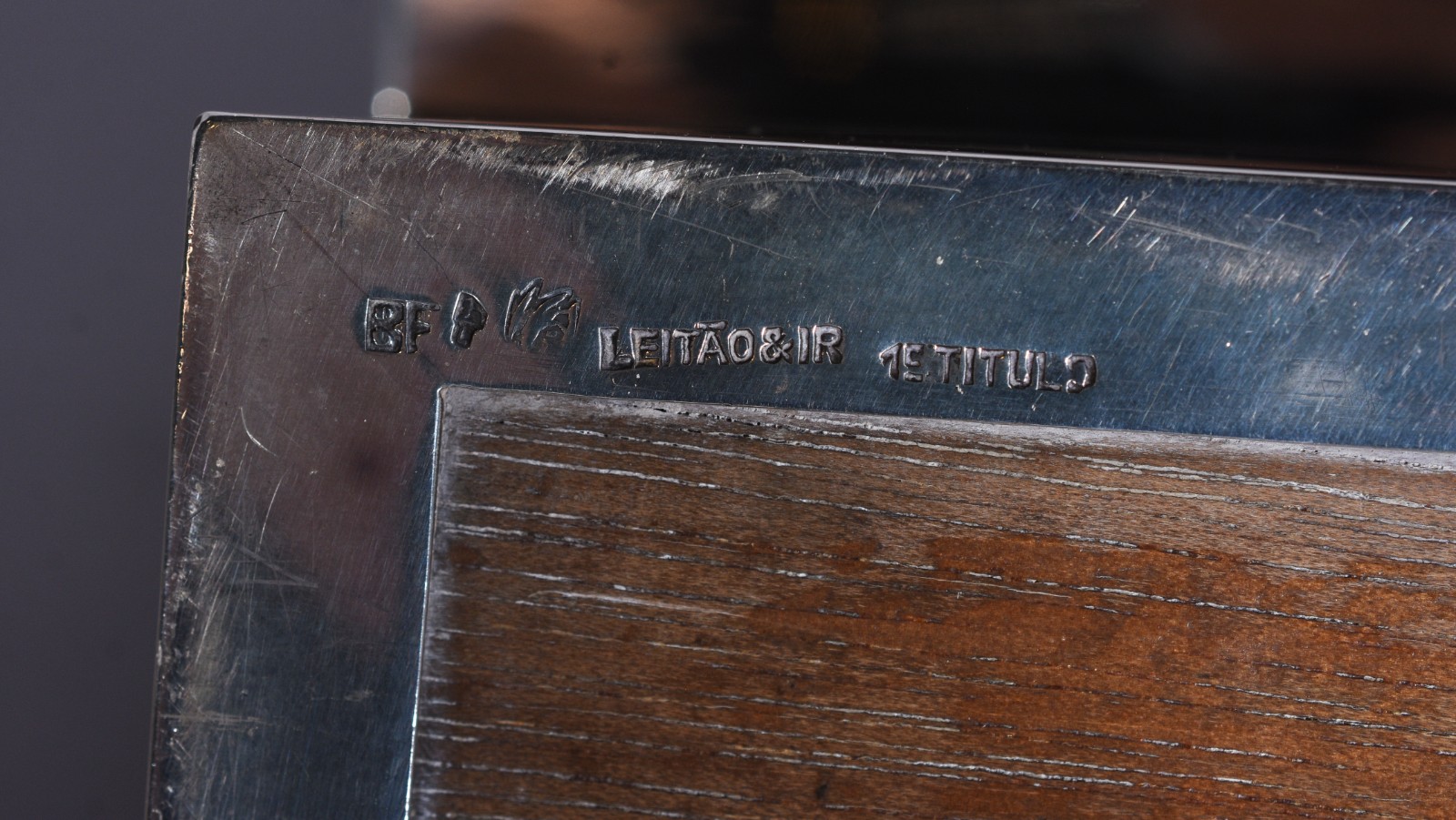 Caixa de cigarros de prata portuguesa contraste Águia 1º título... - foto 6 de 6