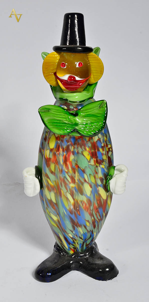 Palhaço de murano mesclado de verde. alt. 30 cm.