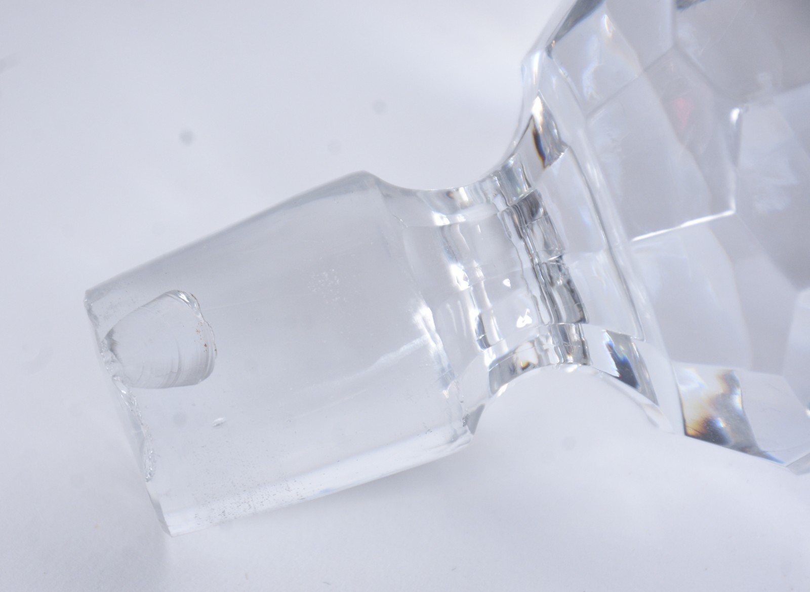 Diversas peças de cristal, sendo: garrafa lapidação tijolinho doublé... - foto 9 de 10