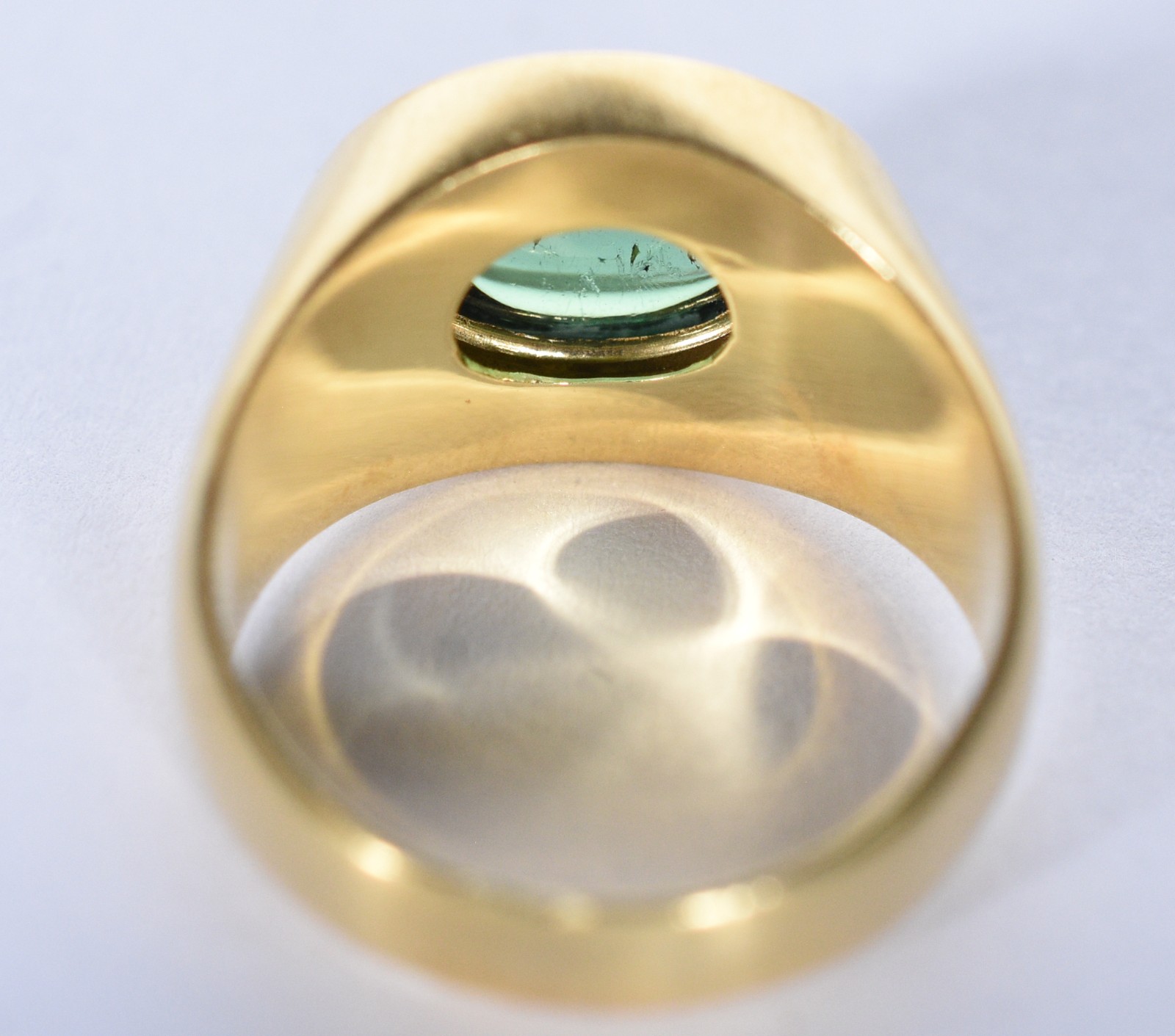 Anel de ouro 18k. contraste 750 mls com pedra oval turmalina verde... - foto 6 de 6