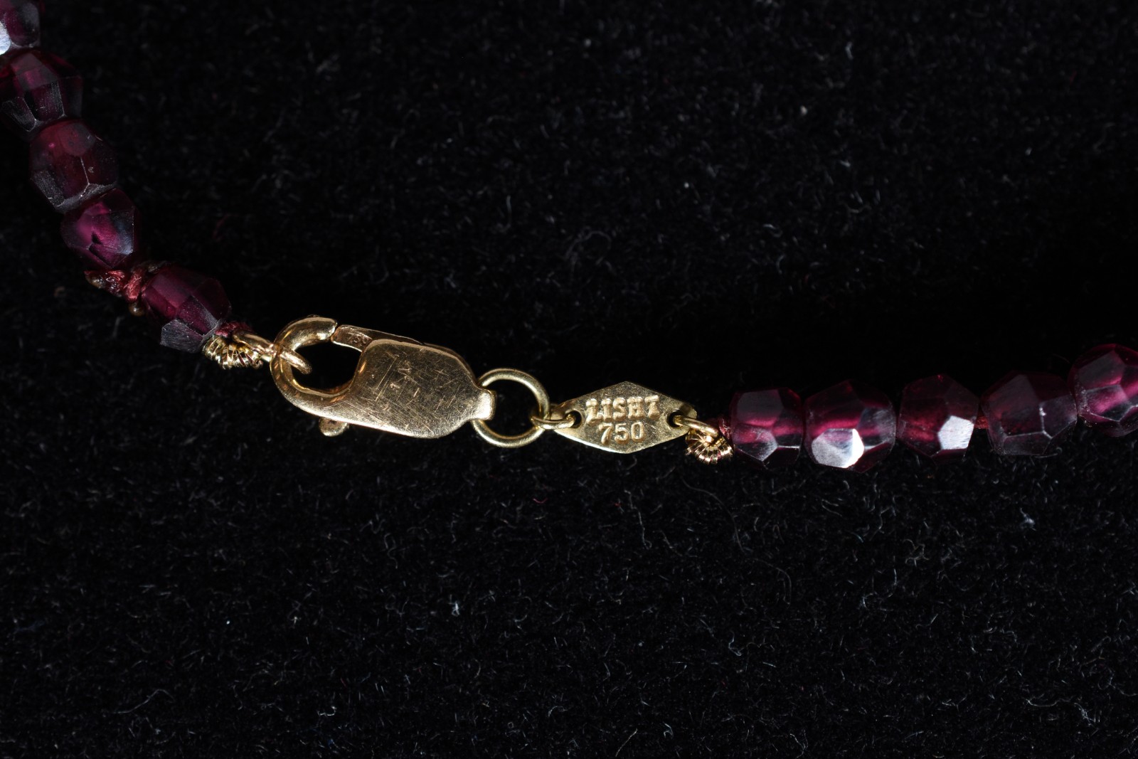 Colar com fecho, complementos e pingente de ouro 18k,, contraste 750... - foto 8 de 10
