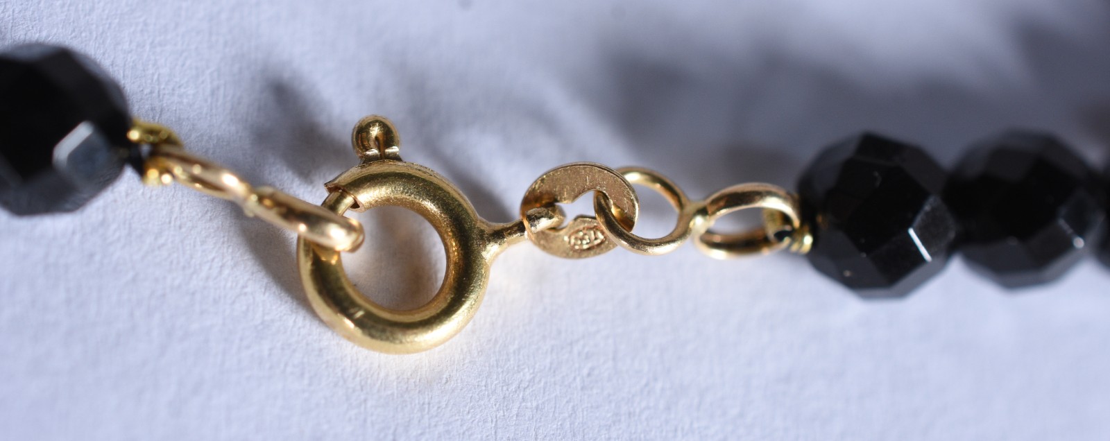 Colar com fecho, complementos e pingente de ouro 18k, contraste 750... - foto 3 de 6