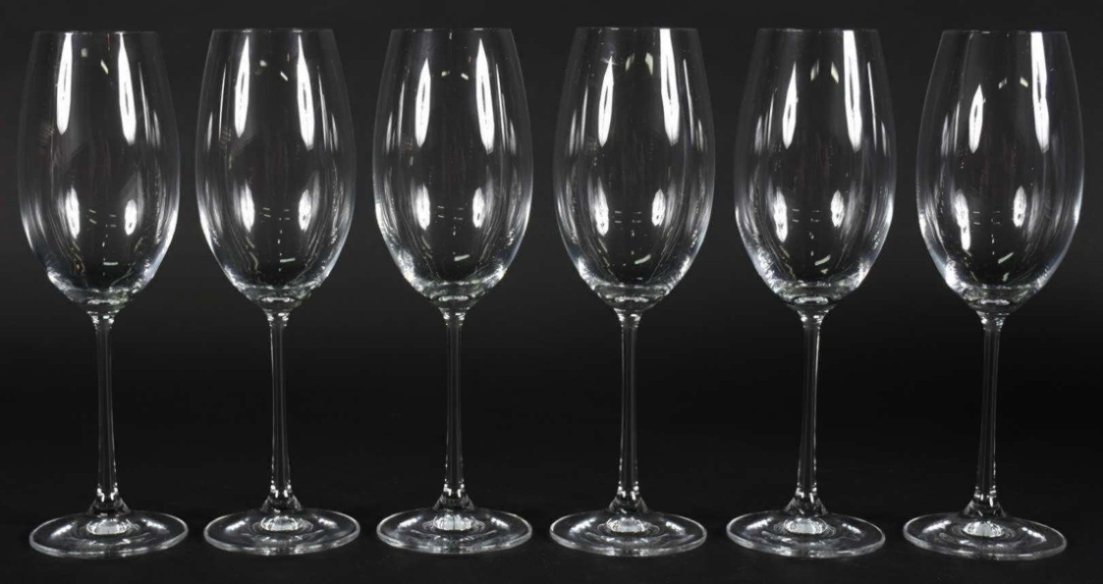 Seis taças de cristal para vinho branco, 450 ml. - foto 2 de 2
