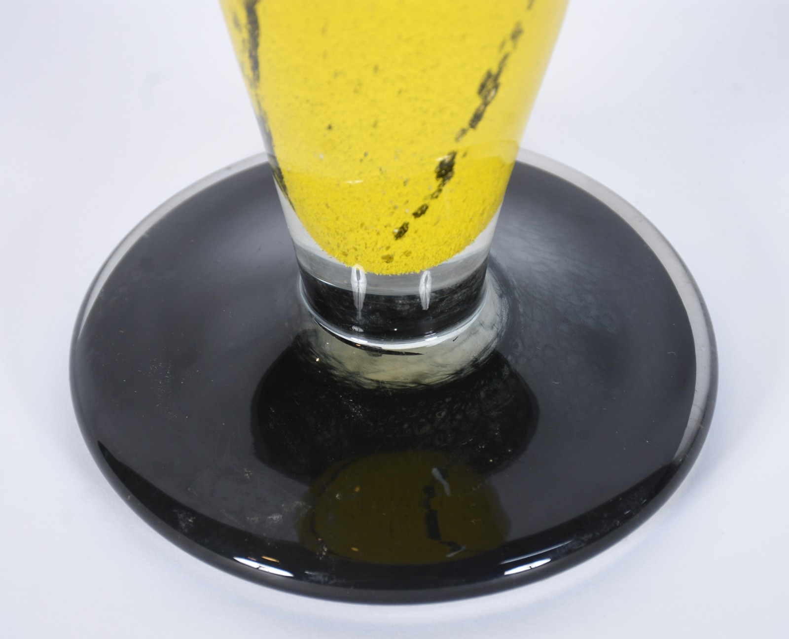Vaso de murano italiano mesclado, assinado na base. - foto 2 de 6