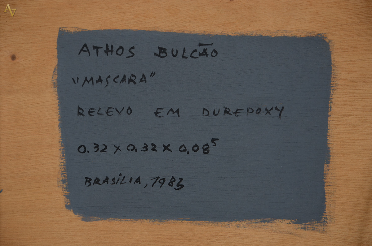 ATHOS BULCÃO (1918 - 2008) - Máscara - relevo em durepoxy - 32 x 32... - foto 3 de 3