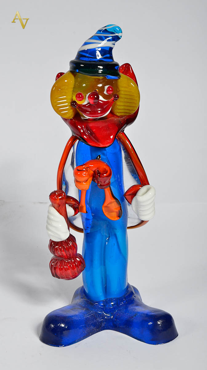 Palhaço de murano na cor azul turquesa. Alt.23 cm.