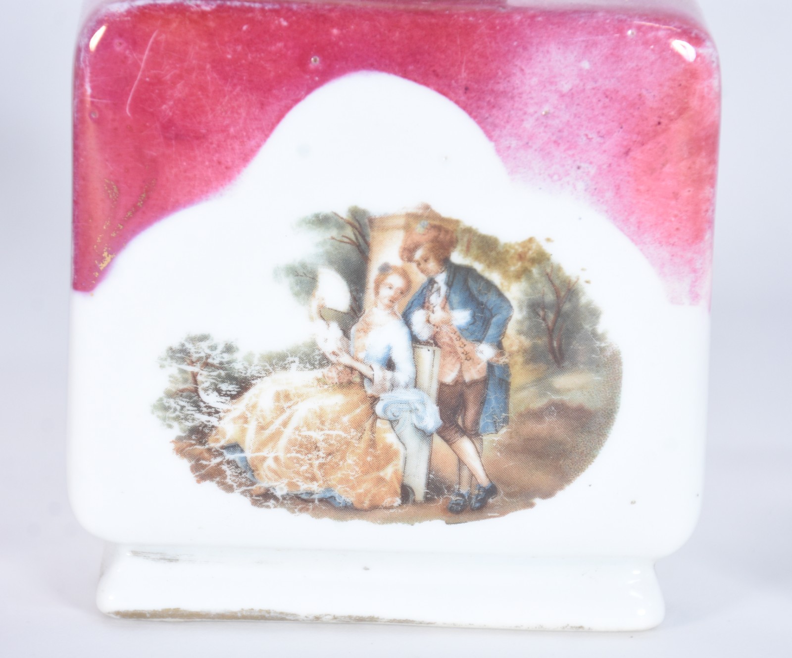 Conjunto para toilette com três perfumeiros e caixa (sem tampa) de... - foto 6 de 8