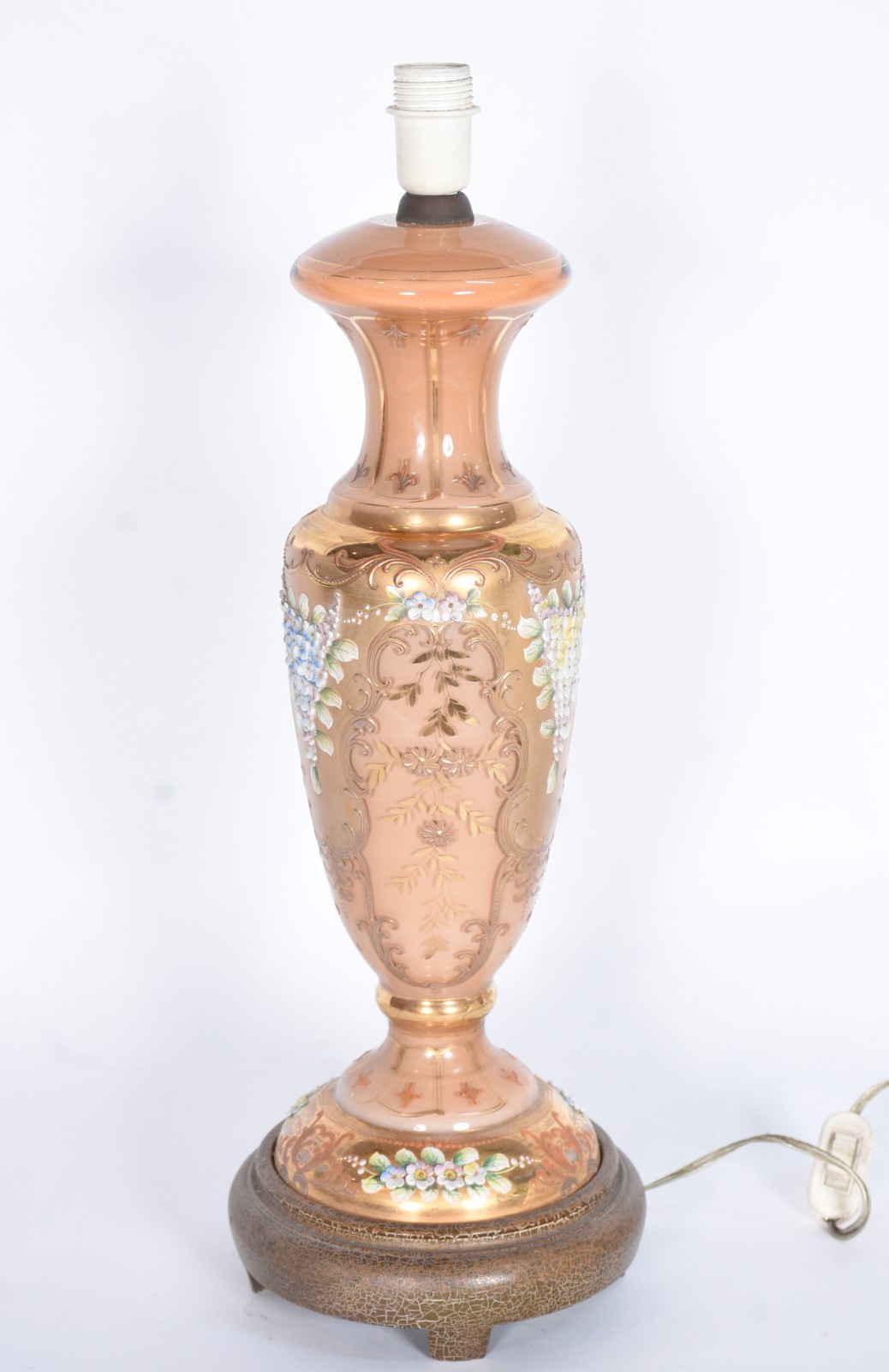 Abatjour de cristal tcheco com dourado, acompanha cúpula bege. - foto 2 de 7