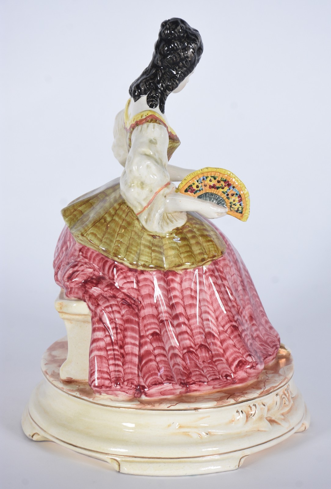 Escultura de porcelana policromada "Tasca", representando dama antiga... - foto 3 de 7