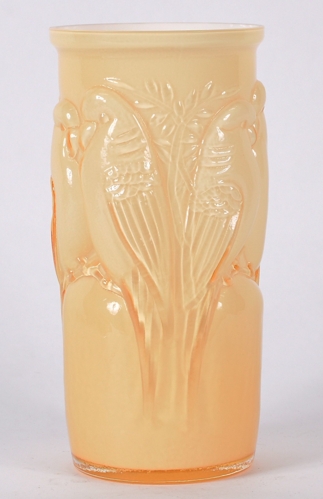 Vaso amarelo com decoração de pássaros. - foto 1 de 4