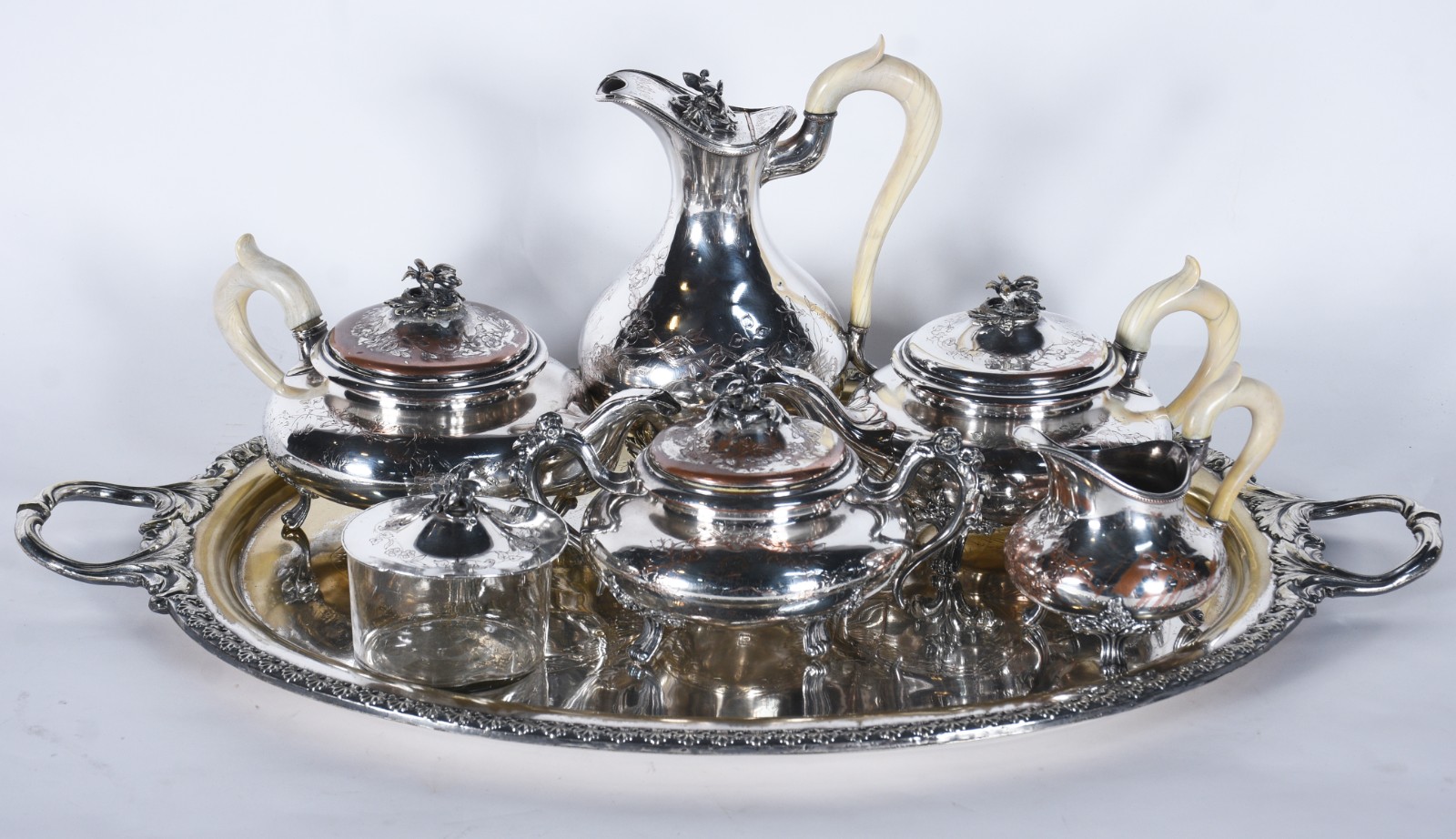 Elegante baixela francesa para chá e cafe de metal prateado, alças em... - foto 1 de 9