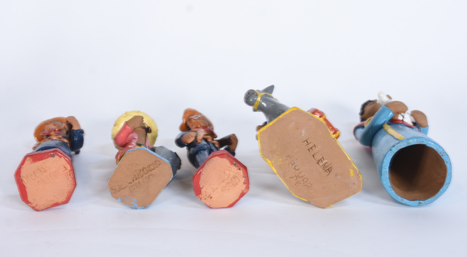 Diversas peças de barro cozido composto de: banda de músicos e... - foto 6 de 11