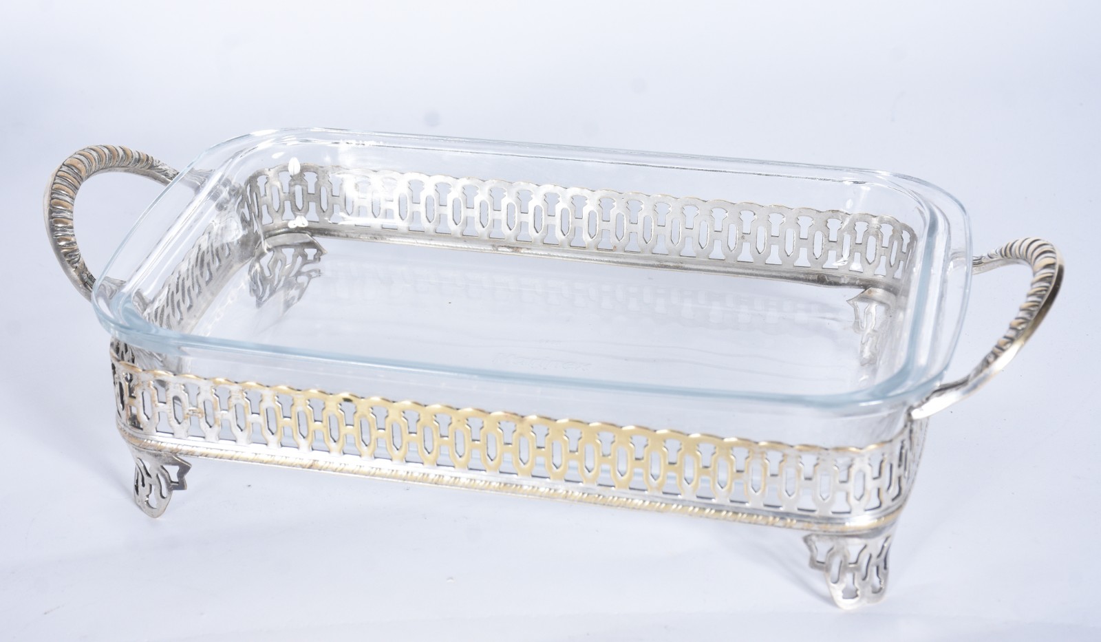 Diversas peças, sendo: 4 porta pirex e 2 porta caviar de metal... - foto 9 de 10