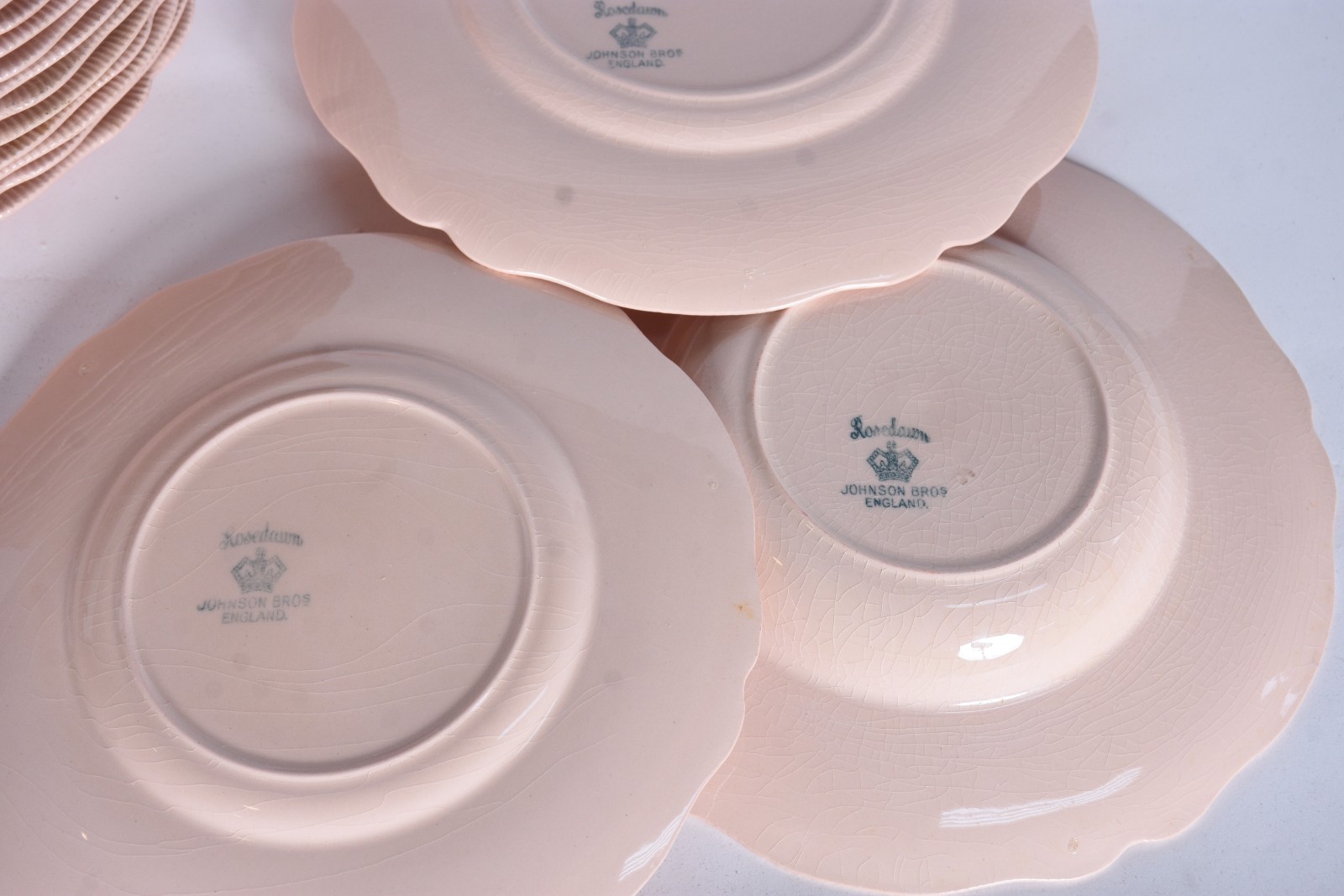 Serviço de jantar e café de faiança rosa J&G Meakin England composto... - foto 3 de 10