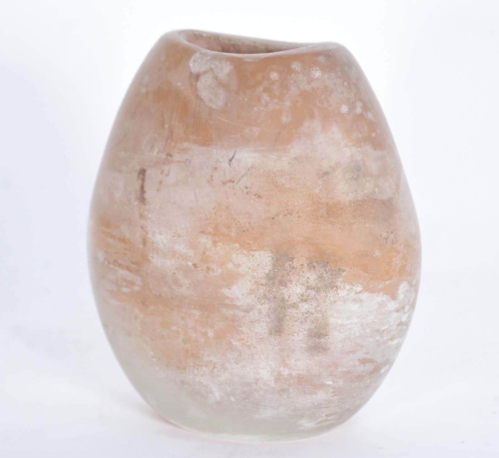 Vaso decorativo de vidro na cor caramelo com partes "envelhecidas"... - foto 1 de 5