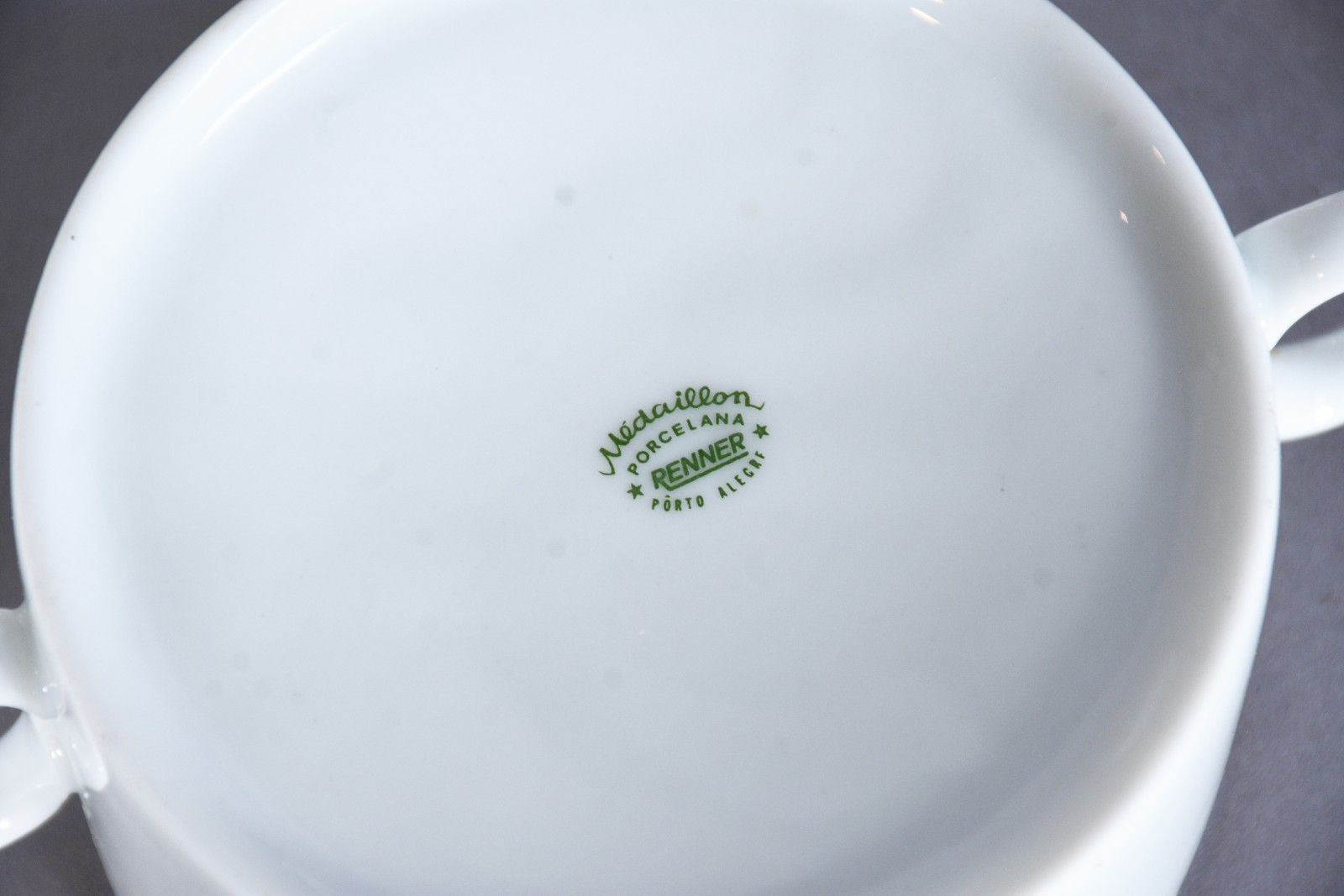 Serviço de jantar, chá e café de porcelana Real com monograma... - foto 9 de 11