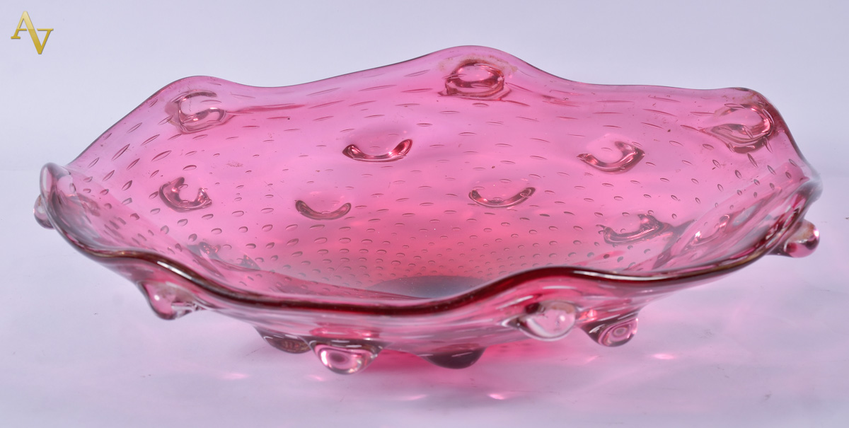 Centro mesa de murano italiano na cor rosa, diam. 41 cm, década de 60.