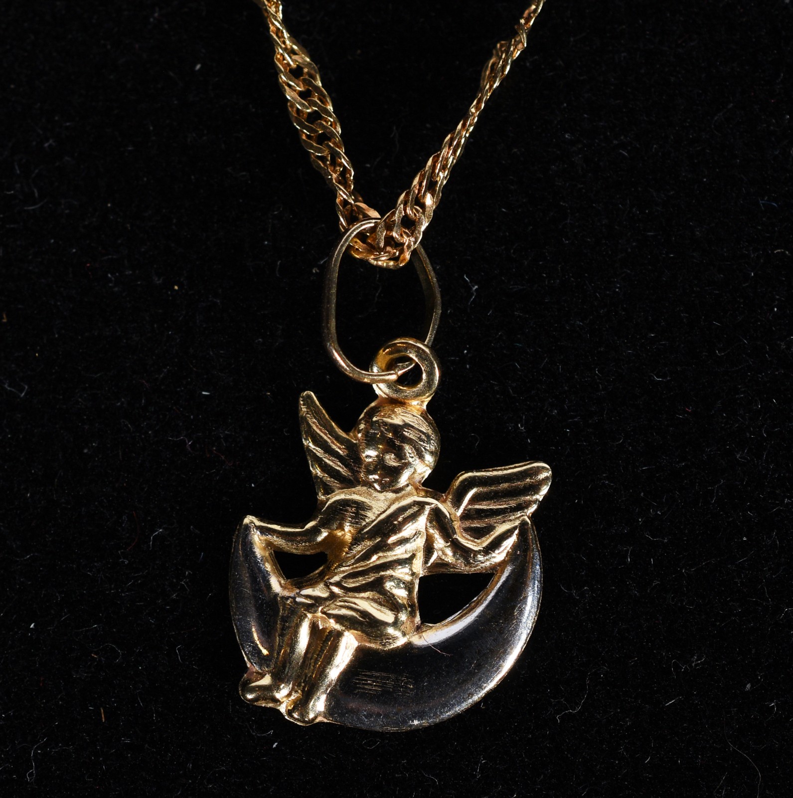 Colar de ouro 18k., contraste 750 mls, retorcido com pingente no... - foto 1 de 7