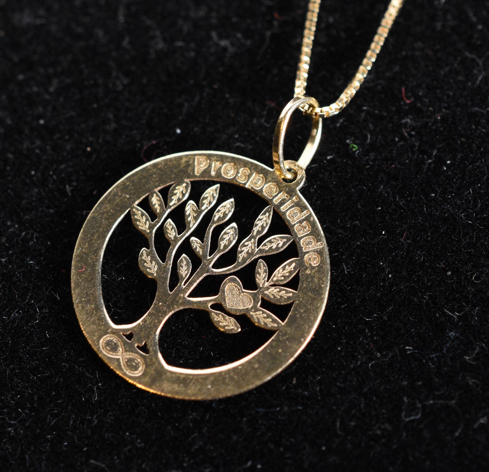 Colar de ouro 18k., contraste 750 com pingente. (Por motivos de... - foto 2 de 5