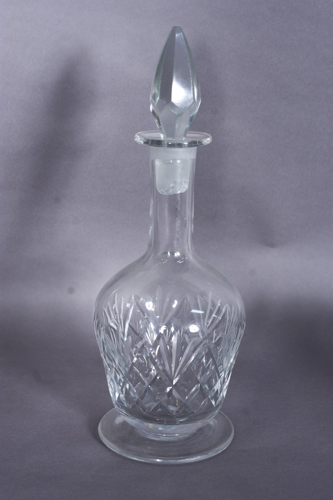 Serviço de cristal lapidado, composto de: 8 taças para champagne, 3... - foto 5 de 9