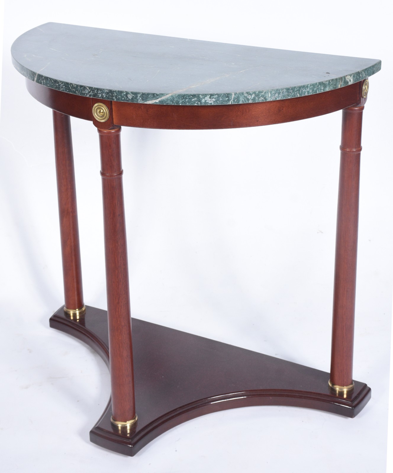 Mesa de madeira feitio meia lua, tampo de mármore verde. - foto 1 de 6