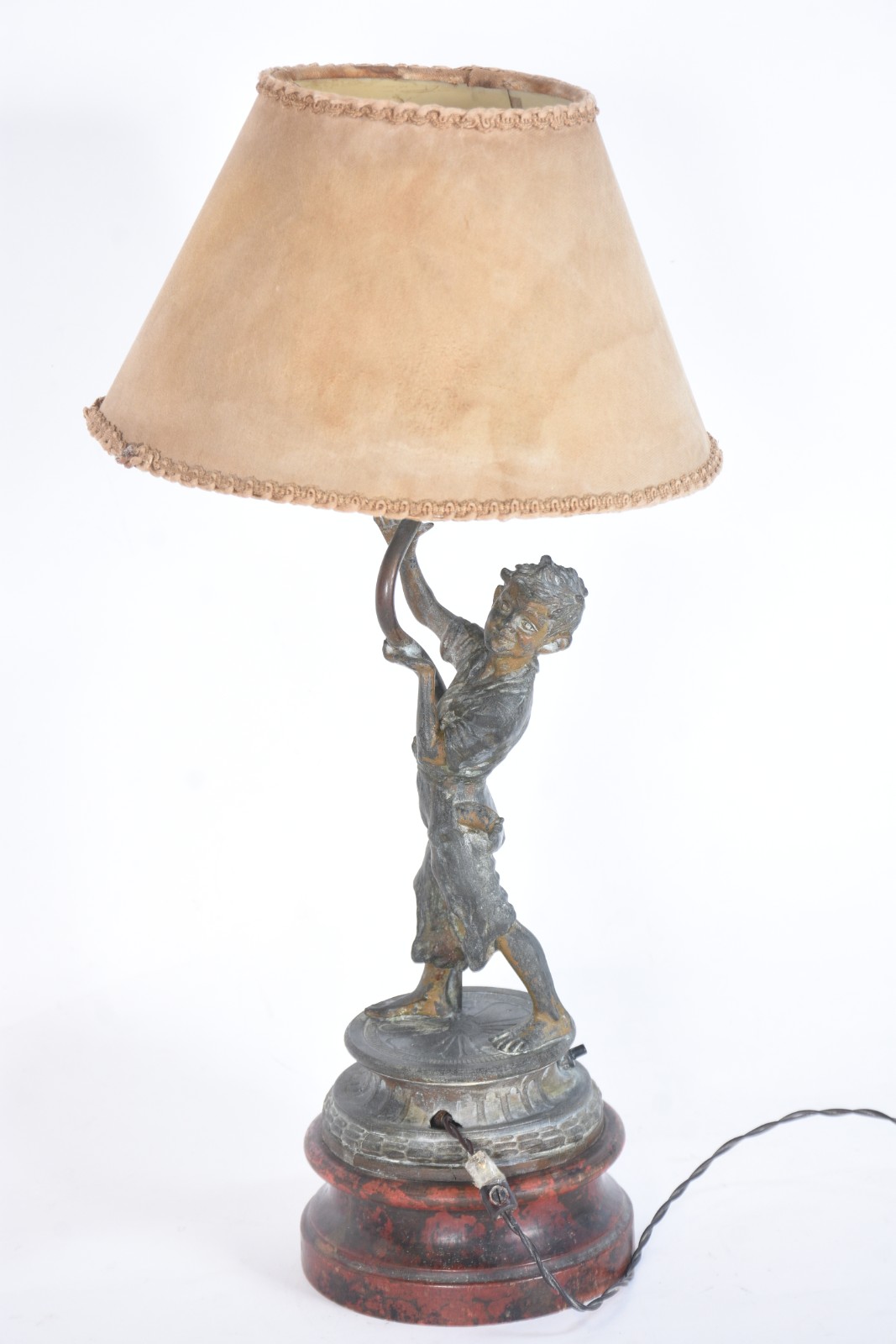 Luminária de petit bronze. - foto 4 de 9