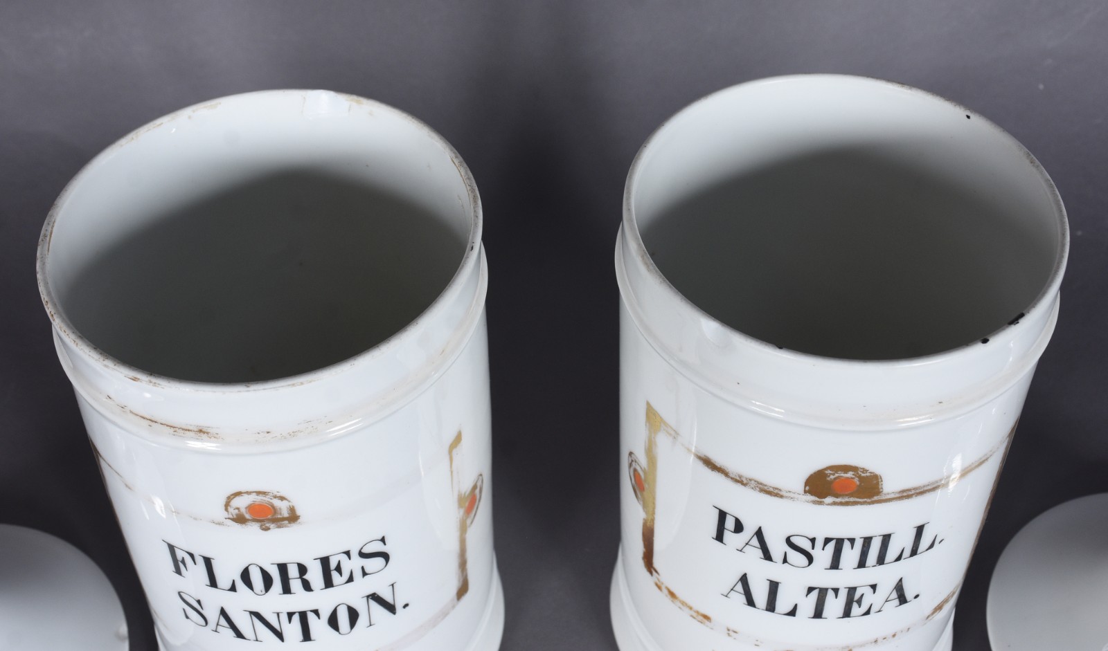 Par de potes de farmácia de porcelana francesa, com inscrições... - foto 4 de 8
