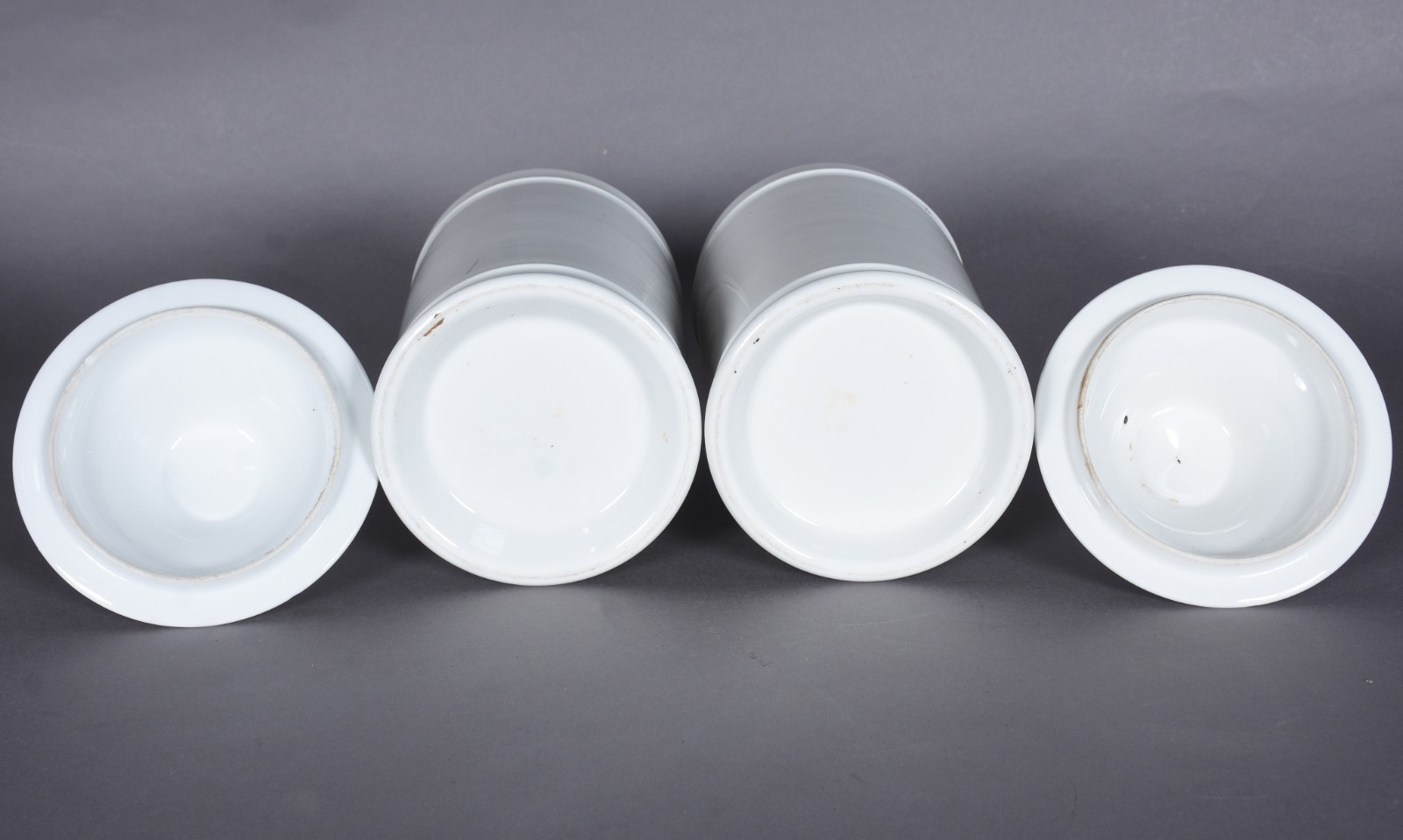 Par de potes de farmácia de porcelana francesa, com inscrições... - foto 6 de 8