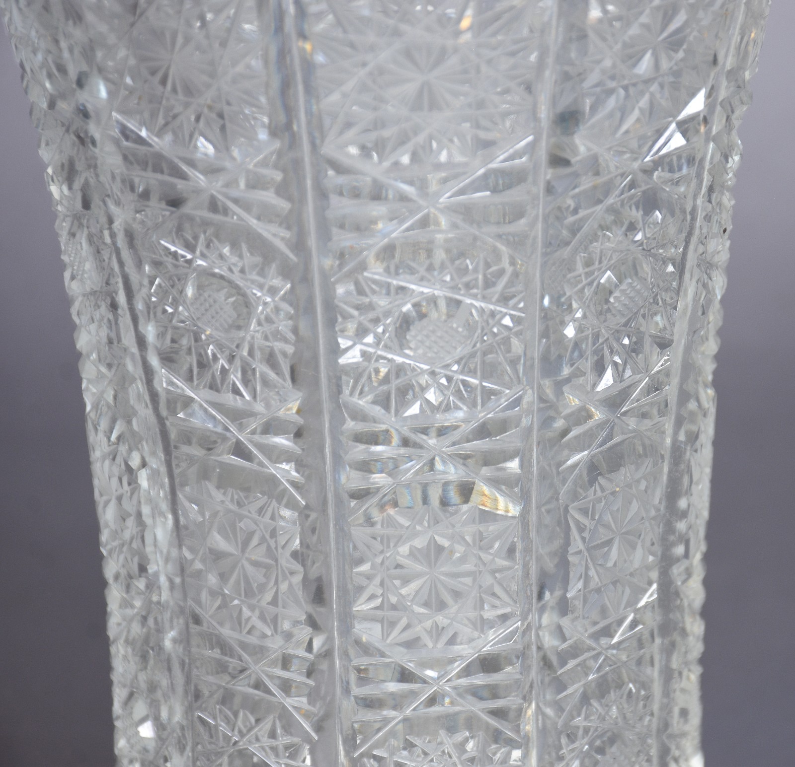 Vaso de cristal tcheco lapidado. - foto 4 de 6