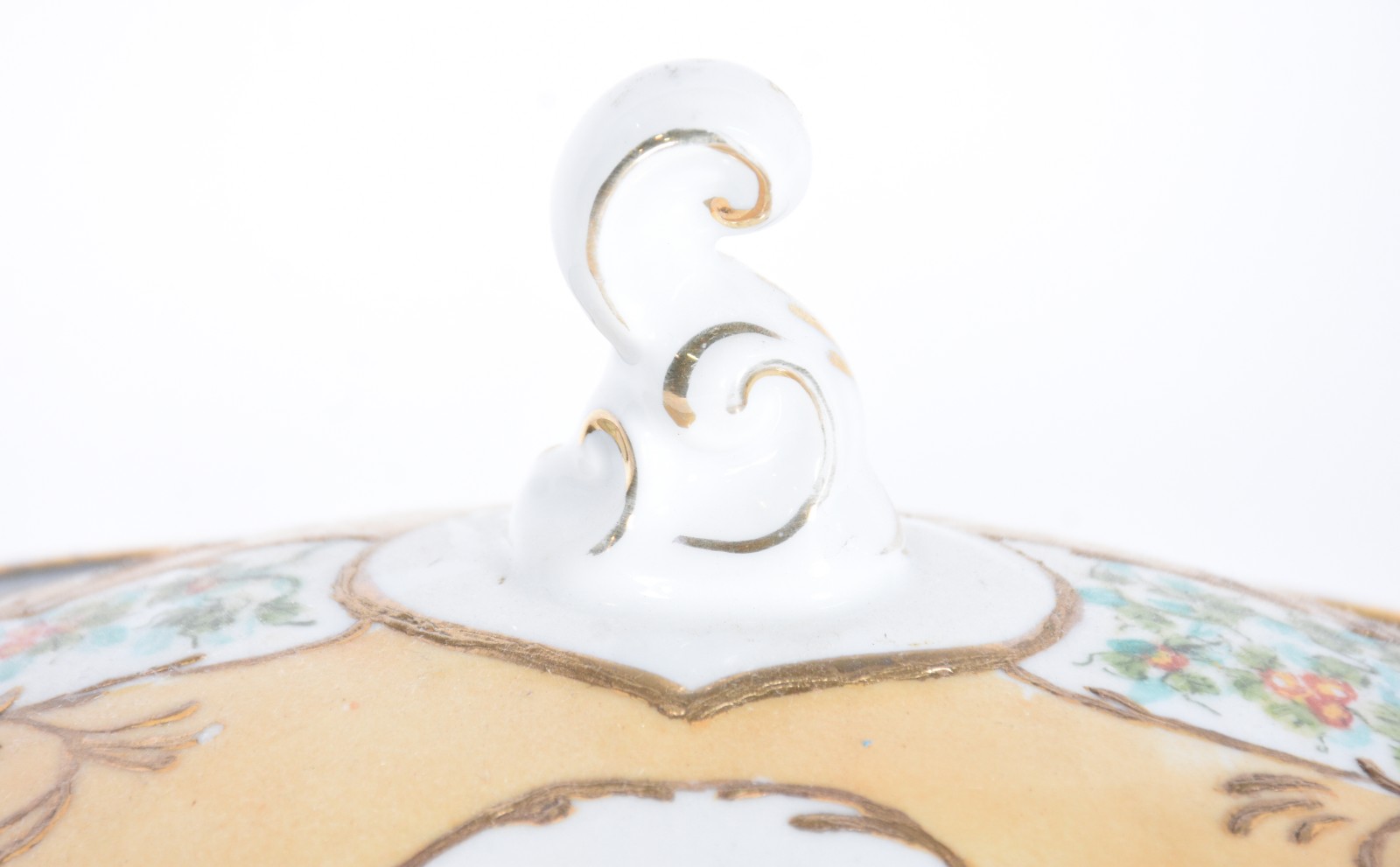 Sopeira com presentoir de porcelana pintada á mão com motivo floral... - foto 7 de 8